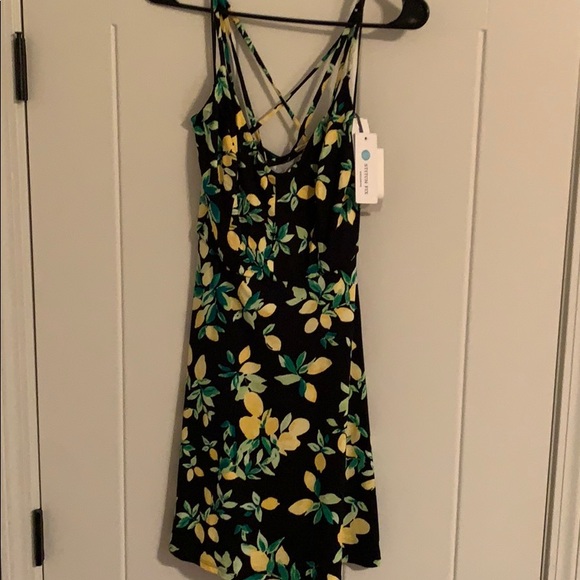nine britton Dresses & Skirts - Summer dress